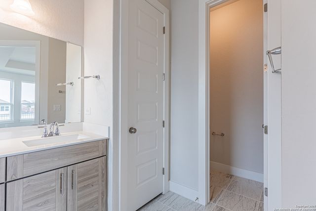 920 foxbrook, Cibolo, TX 78108