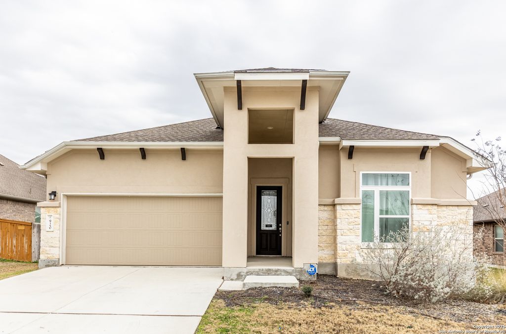 920 foxbrook, Cibolo, TX 78108