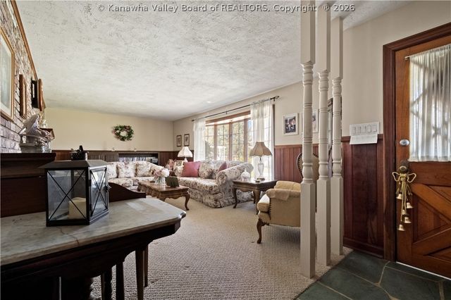 5447 Longview Drive, Cross Lanes, WV 25313