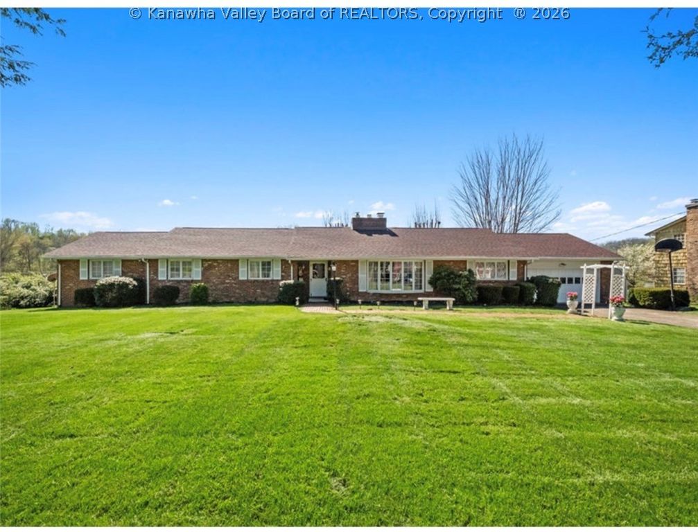 5447 Longview Drive, Cross Lanes, WV 25313