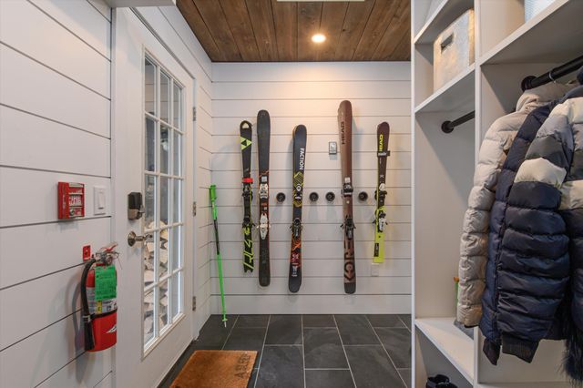 48 Alpine Way D-1, Ludlow, VT 05149