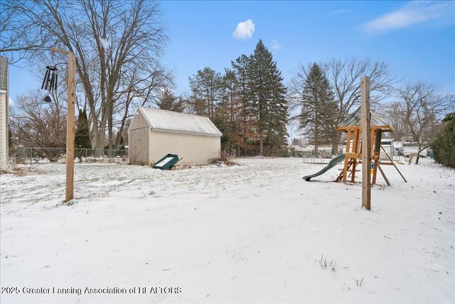 1015 Brad Street, Lansing, MI 48911