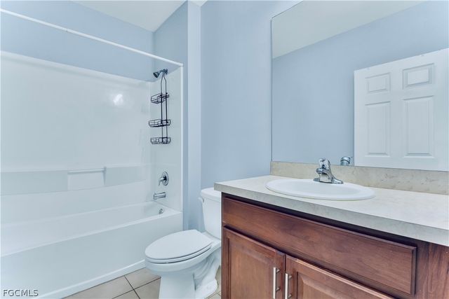 10357 Silver Pond LN, Lehigh Acres, FL 33936