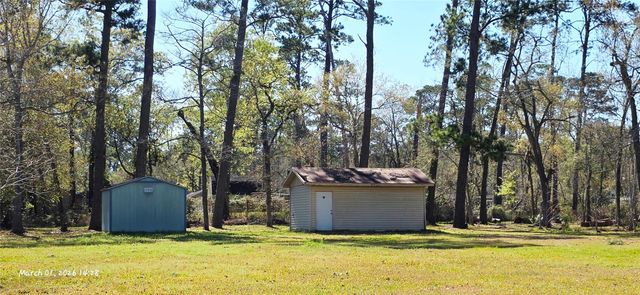 3506 Yupon Street, Dickinson, TX 77539