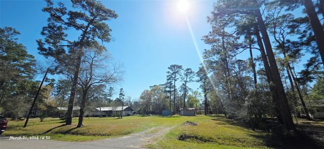 3506 Yupon Street, Dickinson, TX 77539