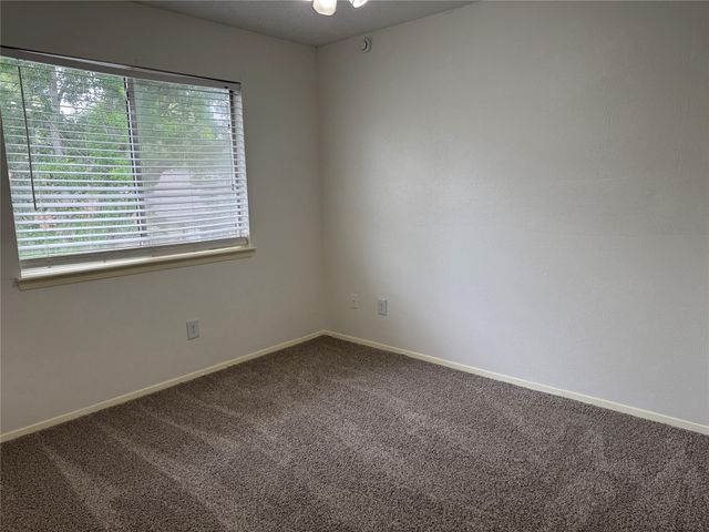 313 Thistlewood Court, League City, TX 77573