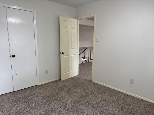 313 Thistlewood Court, League City, TX 77573