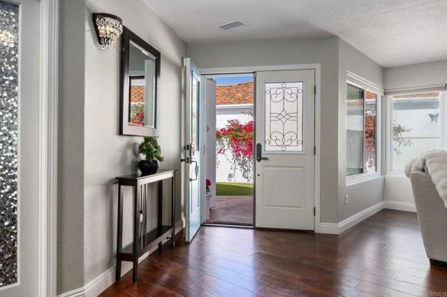 4863 Marathon Way, Oceanside, CA 92054