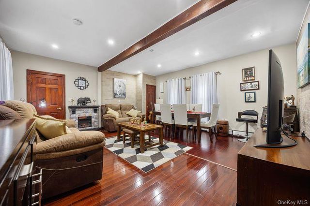 171 Burke Avenue, Staten Island, NY 10314