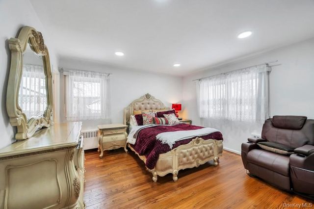 178 Gerhard Road, Plainview, NY 11803