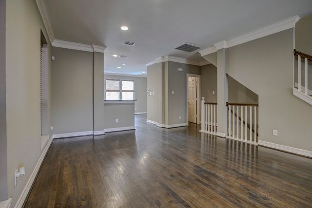 3435 Howell Street, Dallas, TX 75204