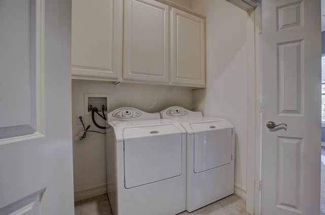 3435 Howell Street, Dallas, TX 75204