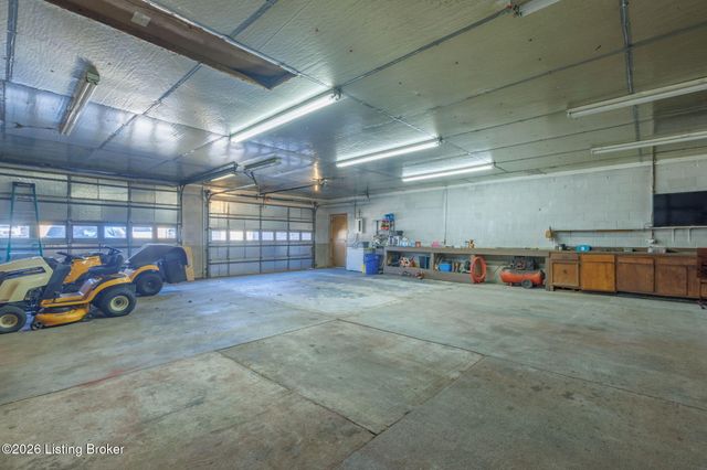 4308 Wilmoth Ave, Louisville, KY 40216