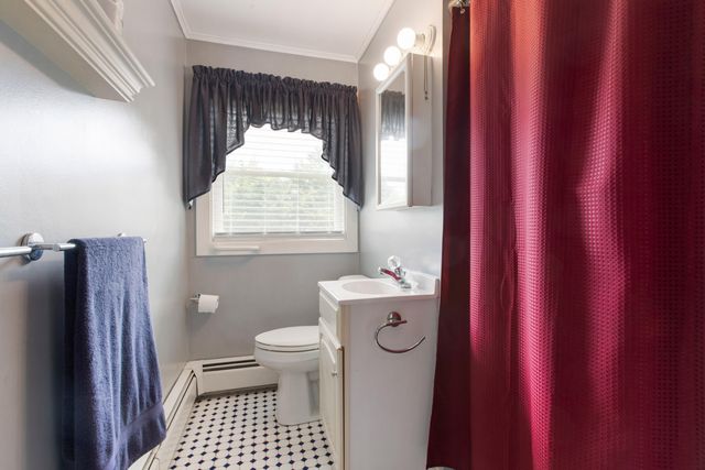5 Birch Street, Buzzards Bay, MA 02532