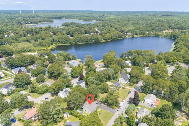 5 Birch Street, Buzzards Bay, MA 02532