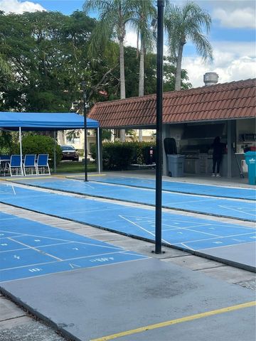 8990 S Hollybrook Blvd 108, Pembroke Pines, FL 33025