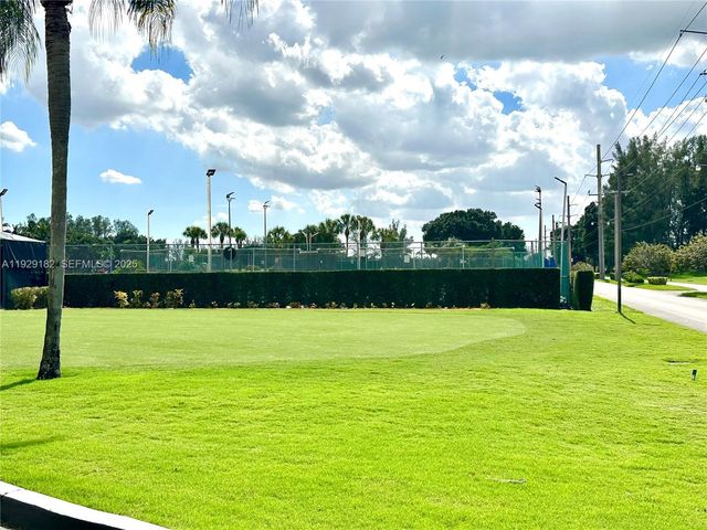 8990 S Hollybrook Blvd 108, Pembroke Pines, FL 33025