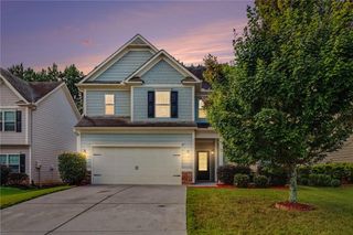 252 Parkmont Way, Dallas, GA 30132