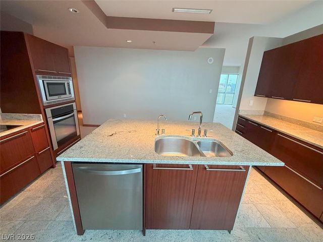 4471 Dean Martin Drive 3810, Las Vegas, NV 89103