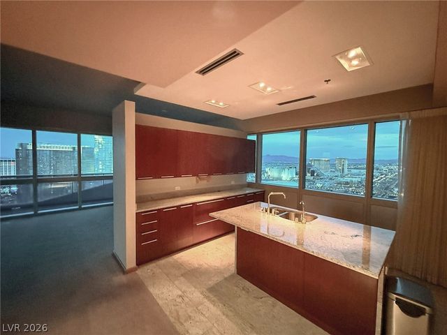 4471 Dean Martin Drive 3810, Las Vegas, NV 89103