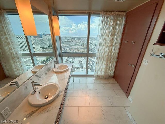 4471 Dean Martin Drive 3810, Las Vegas, NV 89103