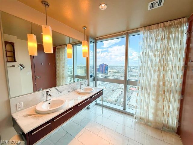 4471 Dean Martin Drive 3810, Las Vegas, NV 89103