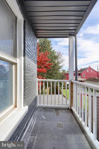 145 S 8TH ST, Columbia, PA 17512