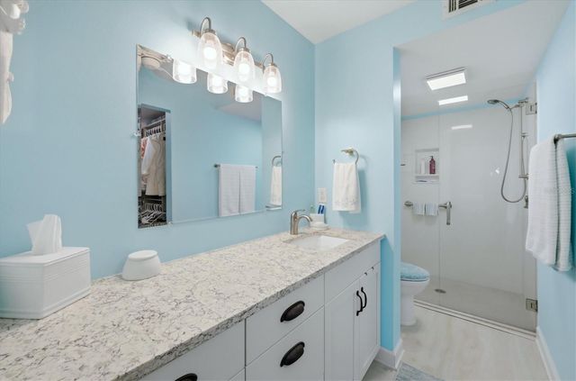 380 THREE LAKES LANE A, Venice, FL 34285