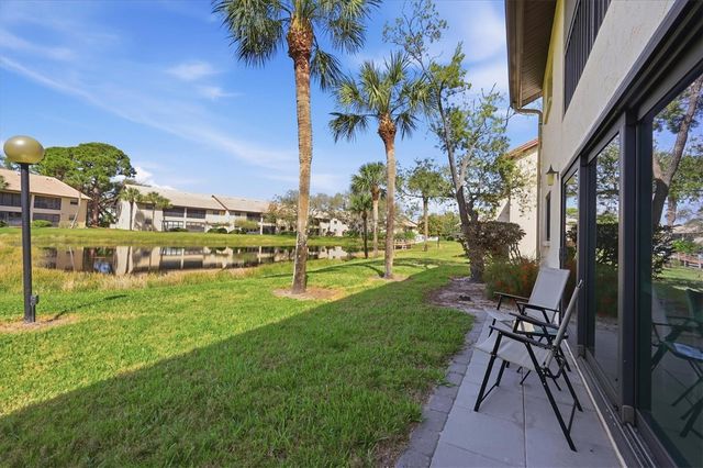 380 THREE LAKES LANE A, Venice, FL 34285