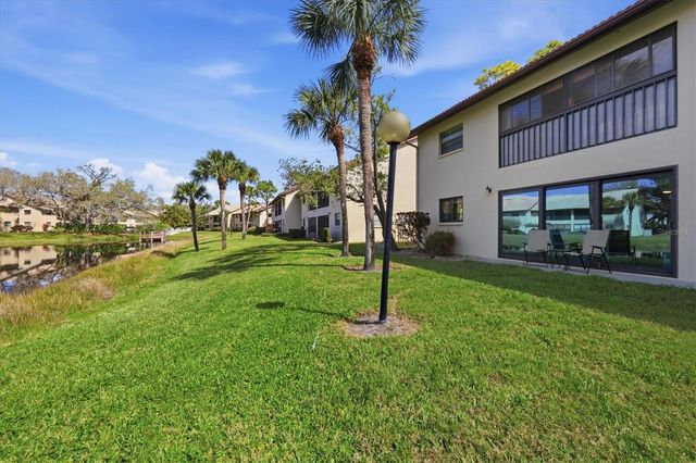 380 THREE LAKES LANE A, Venice, FL 34285