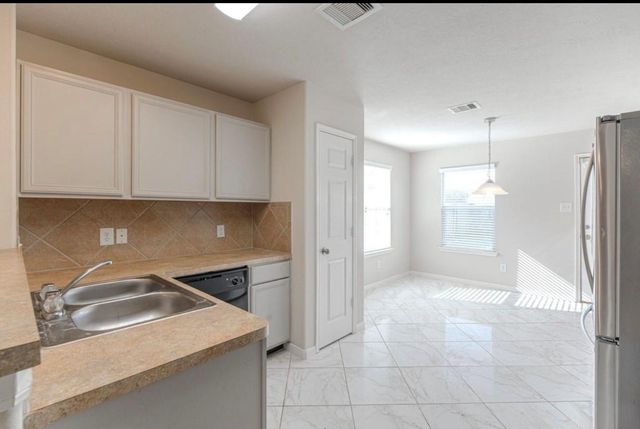 21611 Falvel Misty, Spring, TX 77388