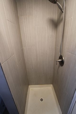 2963 W Nelson Street 3, Chicago, IL 60618