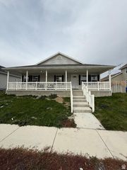 1823 E CEDAR ST, Eagle Mountain, UT 84005