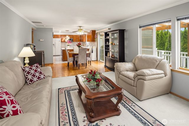 11426 81st Place S, Seattle, WA 98178