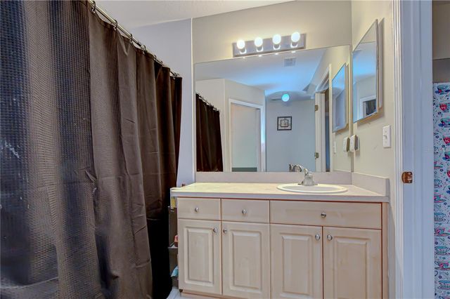 24640 SIENA DRIVE, Lutz, FL 33559