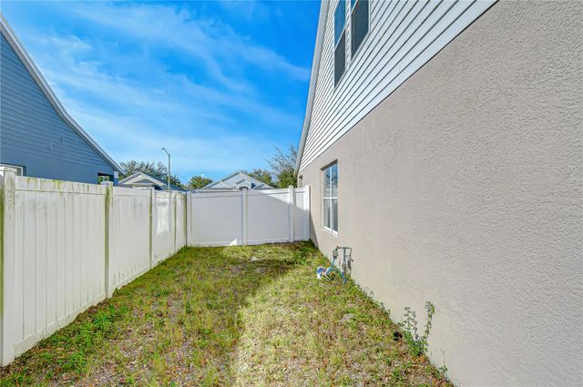 24640 SIENA DRIVE, Lutz, FL 33559