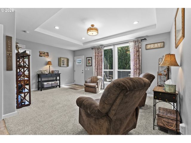 458 N 50TH Ave, Longview, WA 98632