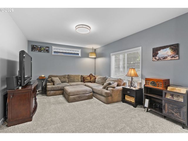 458 N 50TH Ave, Longview, WA 98632