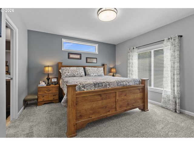 458 N 50TH Ave, Longview, WA 98632