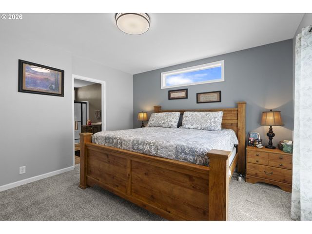 458 N 50TH Ave, Longview, WA 98632