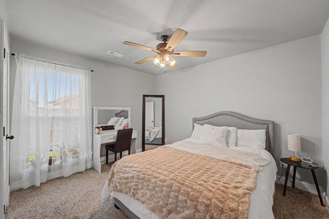 5901 NW Grant Street, Bentonville, AR 72713