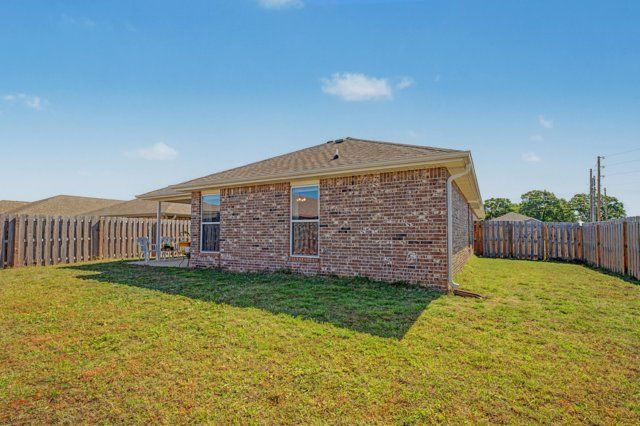 5901 NW Grant Street, Bentonville, AR 72713