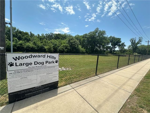 5901 NW Grant Street, Bentonville, AR 72713