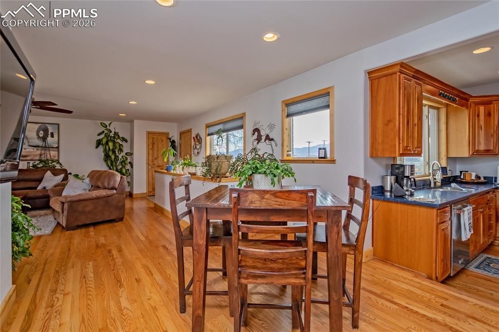 Image 10 of property listing at 11115 Howells Road, Colorado Springs, CO 80908