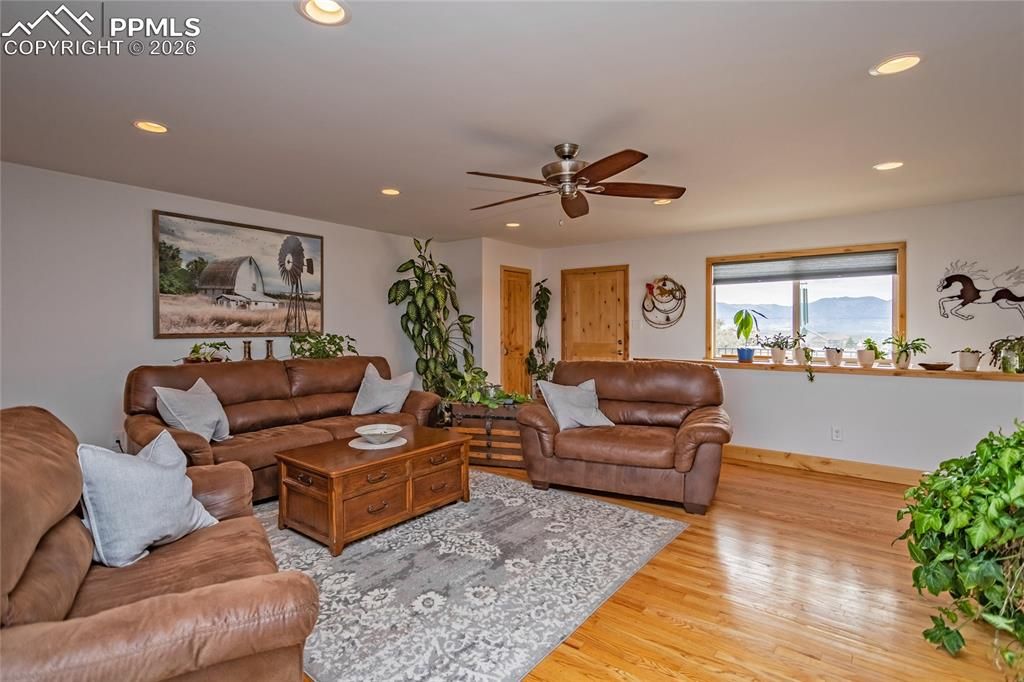 Image 12 of property listing at 11115 Howells Road, Colorado Springs, CO 80908