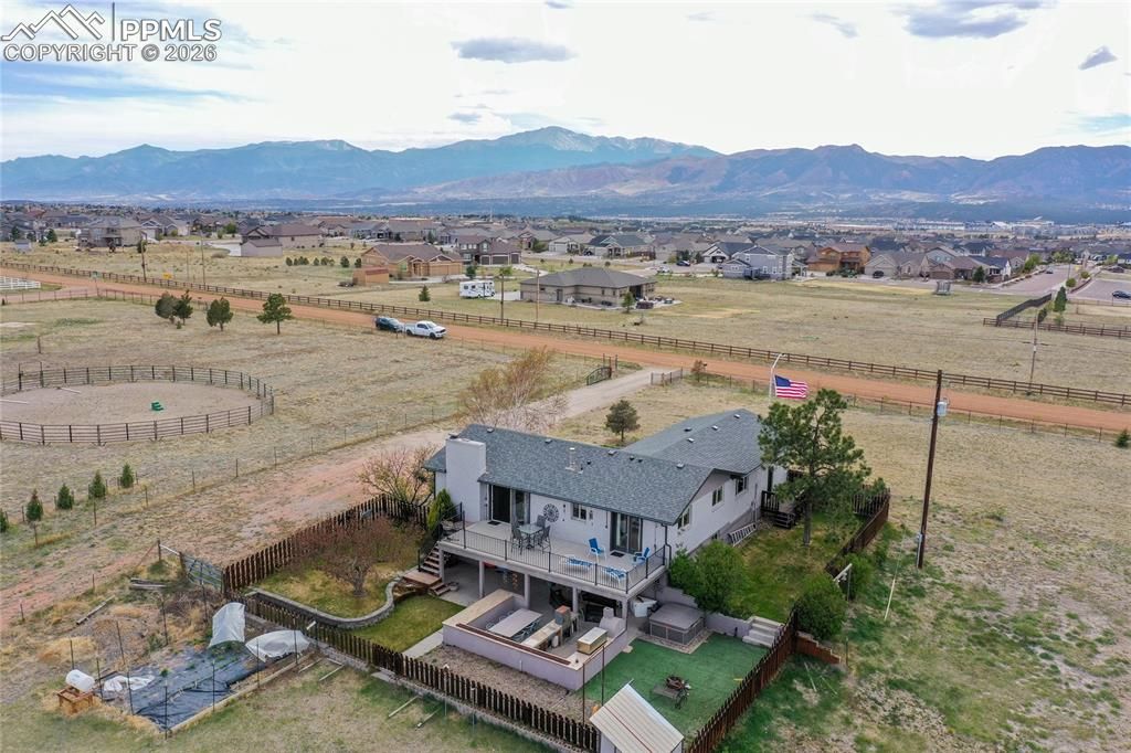 Image 5 of property listing at 11115 Howells Road, Colorado Springs, CO 80908
