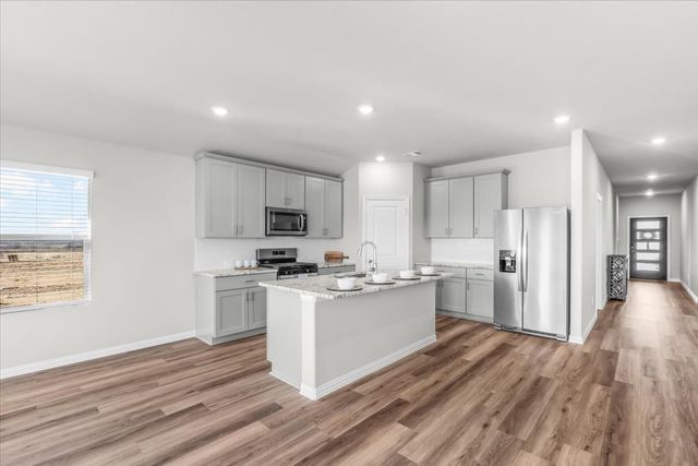 6653 Valley Lake Lane, Fort Worth, TX 76036