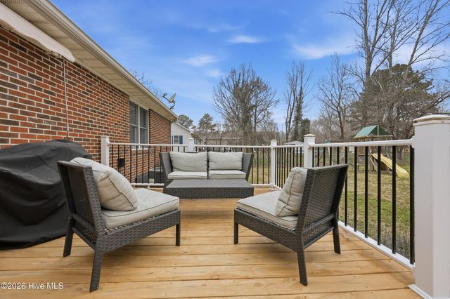 1520 Jones Drive, Elizabeth City, NC 27909