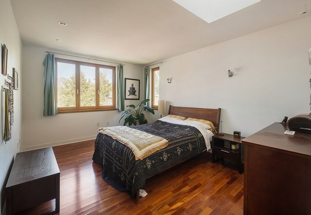 10 Newell St, Cambridge, MA 02140