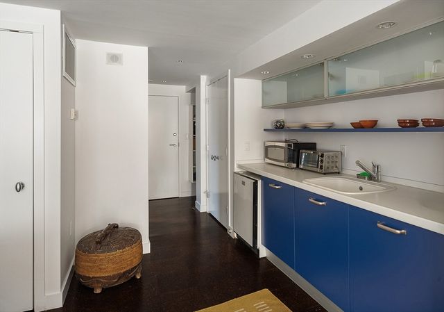 10 Newell St, Cambridge, MA 02140